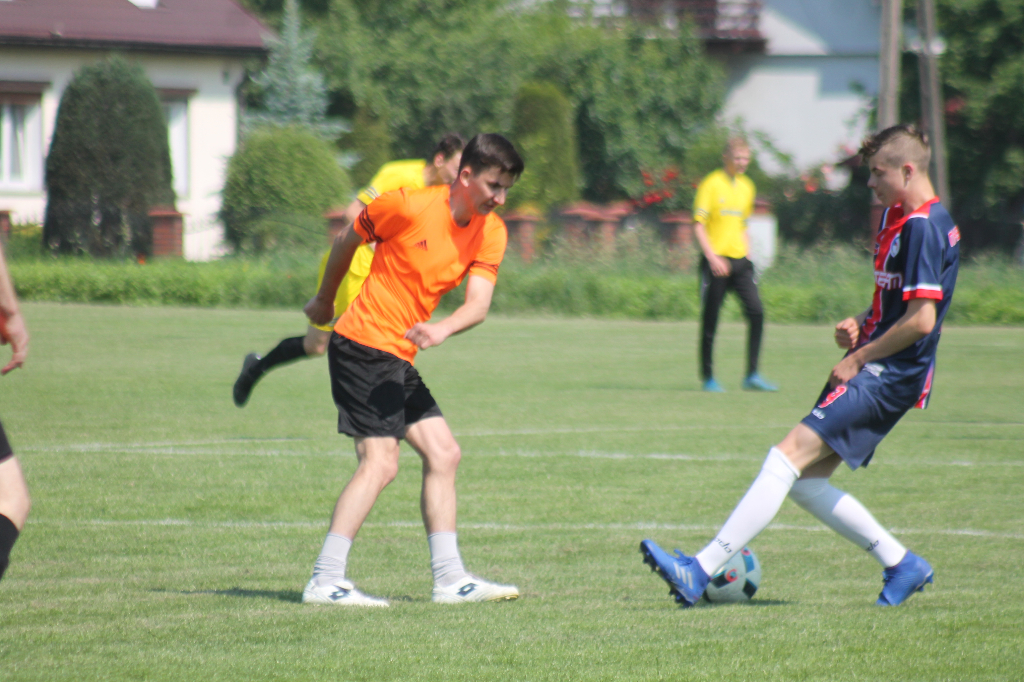 Dwanaście zespołów w trzynastym turnieju FOTO