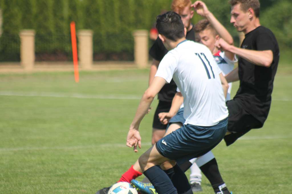 Dwanaście zespołów w trzynastym turnieju FOTO