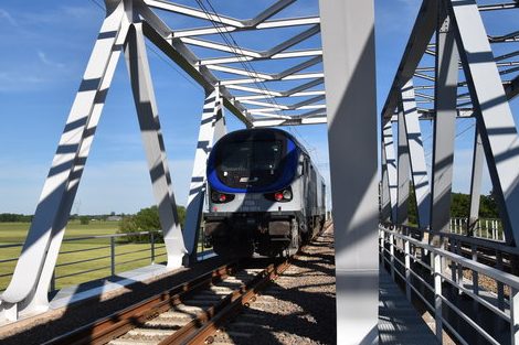 Wznowią ruch pociągów na linii Poznań-Warszawa