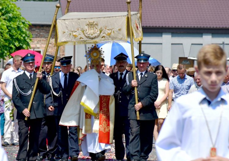 Boże Ciało w Lądku ZDJĘCIA