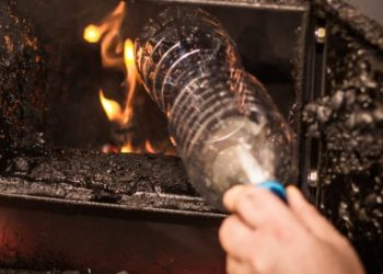 Na Tysiąclecia palą plastikiem