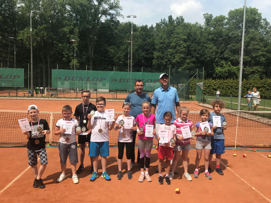 Pierwsze powiatowe mistrzostwa tenisowe