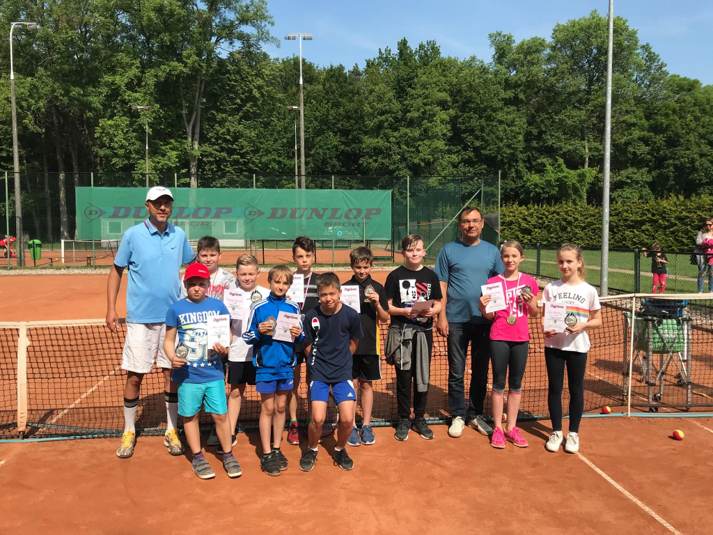 Pierwsze powiatowe mistrzostwa tenisowe