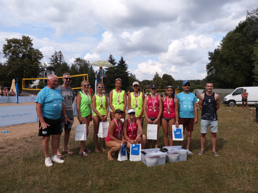 Zagrało ponad sto par