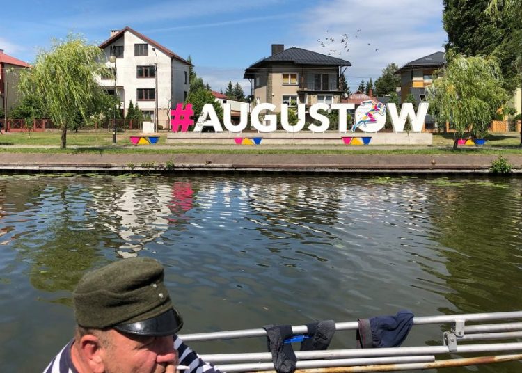 Słupeccy tratwiarze na szlaku Biebrzy ZDJĘCIA