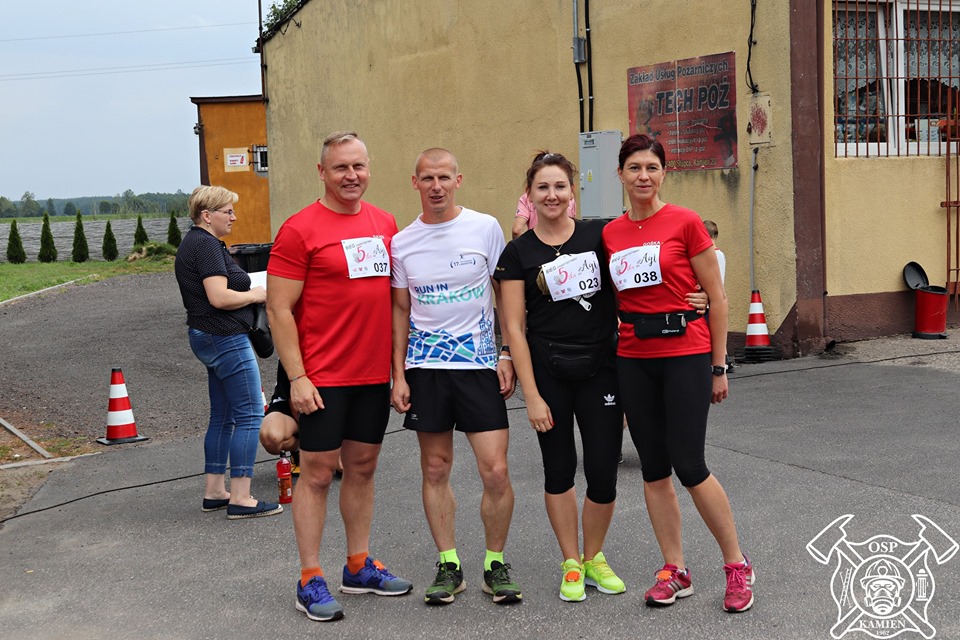 Pobiegli dla Agi – bieg charytatywny PIĄTECZKA DLA AGI