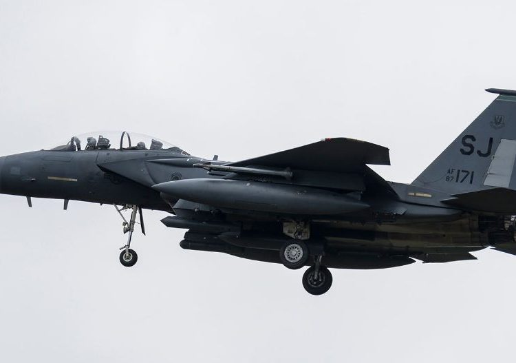 F15 znów gościły w Powidzu