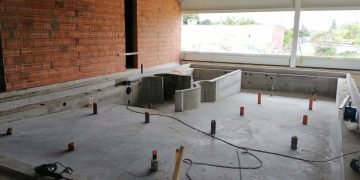 Zakończono betonowanie niecki basenowej
