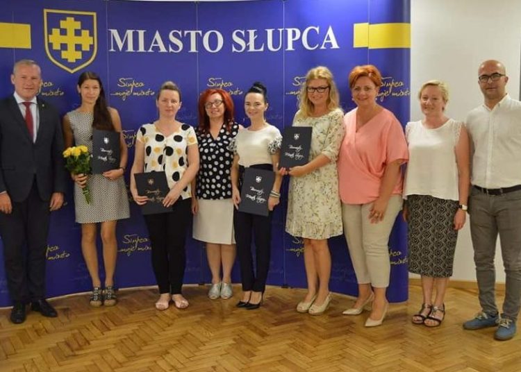 Nauczyciele odebrali awanse