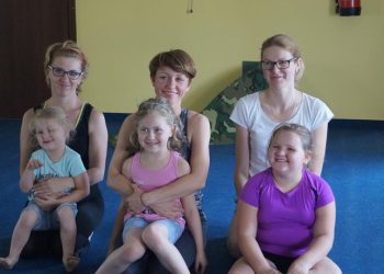 Wzięły udział w warsztatach jogi