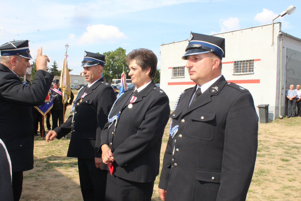 Nadanie sztandaru jednostce w Samarzewie
