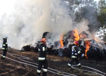Pożar stogu w Kotuni