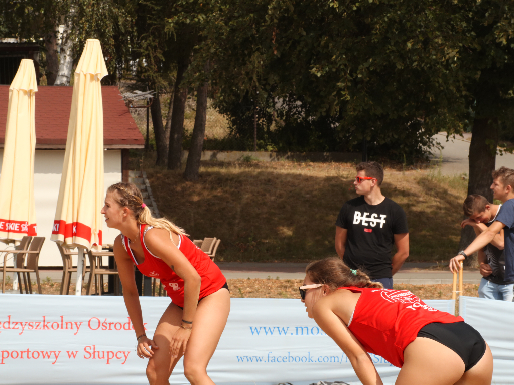 Zagrało ponad sto par