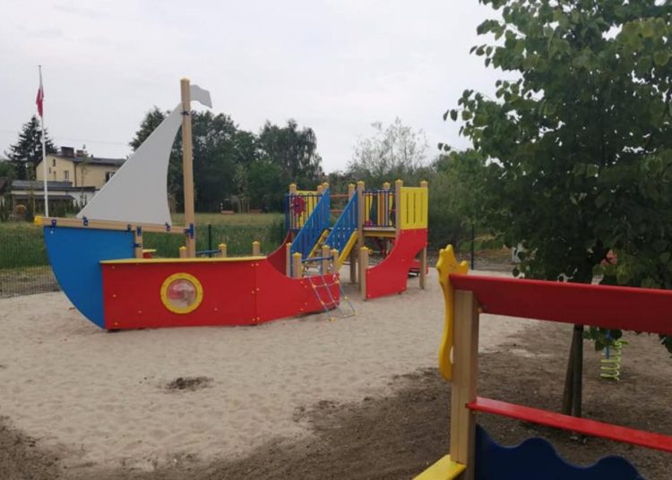 Nowe place zabaw w Słupcy. Kiedy zostaną otwarte?