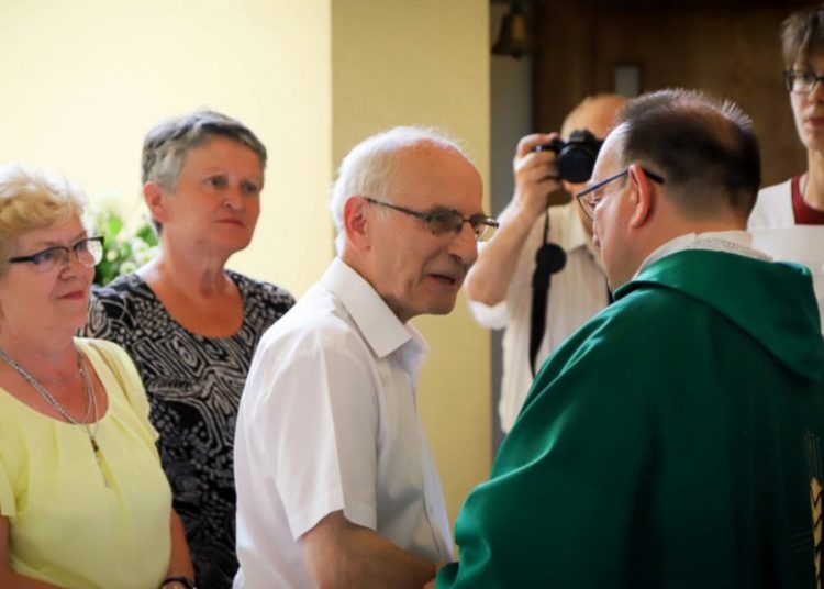 Parafianie pożegnali księdza Ryszarda