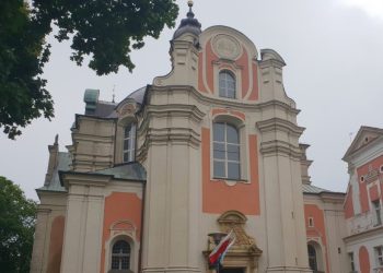 Złodziej zabrał pieniądze z intencji mszalnych