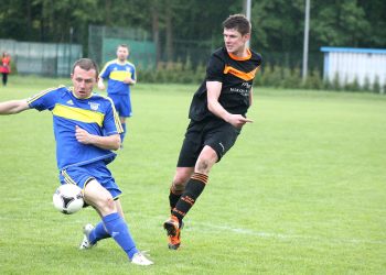 Na inaugurację rozgrywek Orzeł Mroczeń