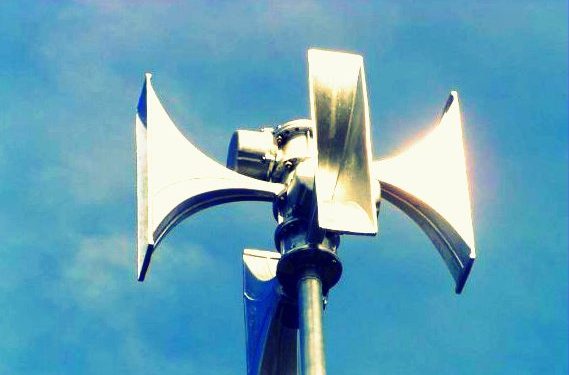 Głośna próba syren