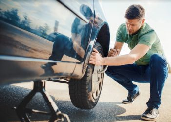 Ubezpieczenie opon – czy to się opłaca? Dowiedz się, zanim złapiesz gumę