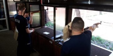 Policjanci najlepsi na zawodach strzeleckich