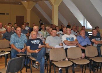 Prezesi i naczelnicy OSP spotkali się w komendzie