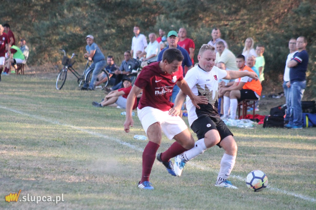 Szalony mecz w Pyzdrach. Kłos II ogrywa Orły FOTO