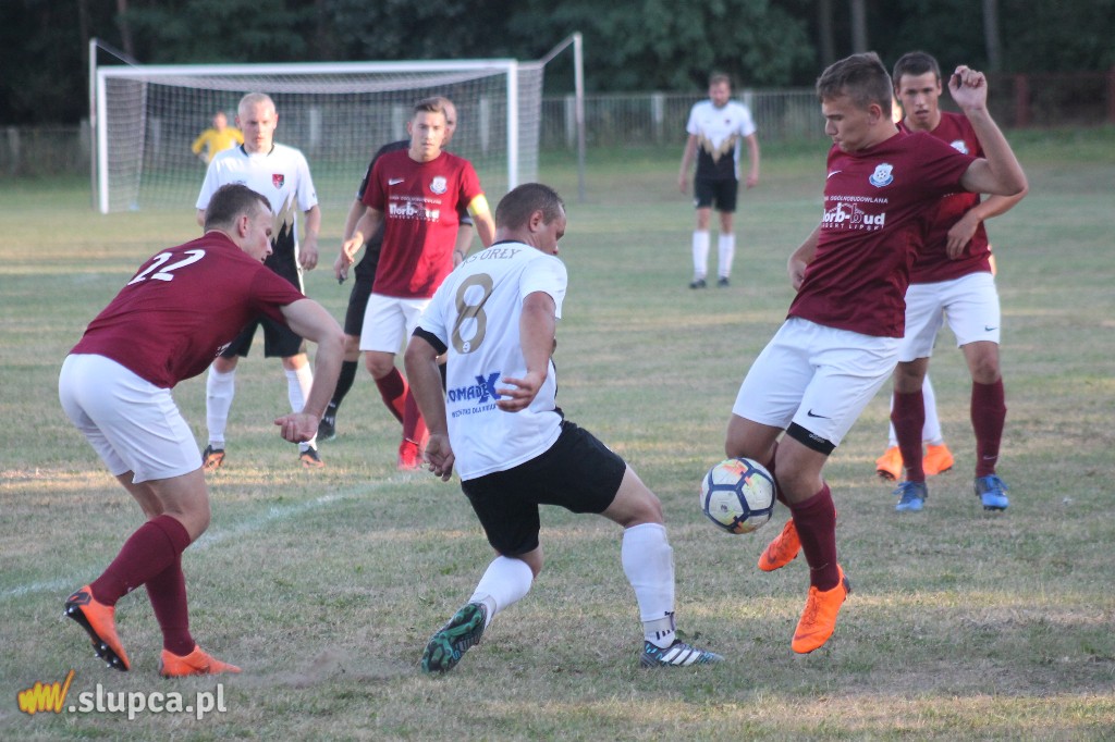 Szalony mecz w Pyzdrach. Kłos II ogrywa Orły FOTO