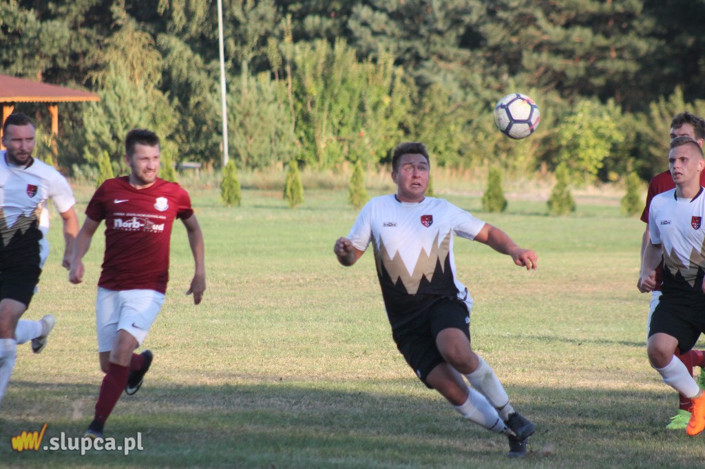 Szalony mecz w Pyzdrach. Kłos II ogrywa Orły FOTO