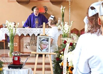 „Będziemy za Tobą tęsknić każdego dnia”. Ostatnie pożegnanie Urszuli Ławniczak