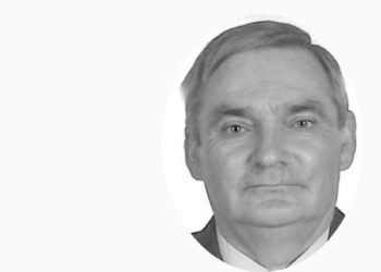 Zmarł znany nauczyciel. Wiele lat uczył w Ekonomiku