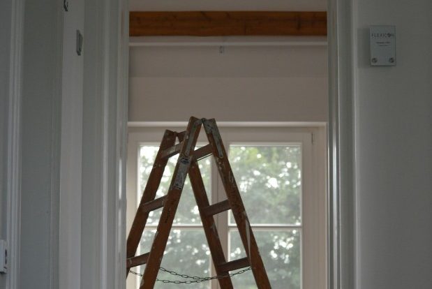 Śmierć podczas remontu mieszkania