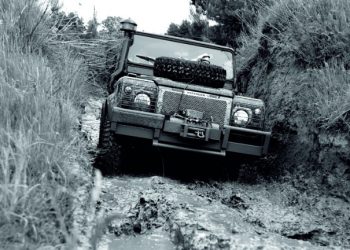 Wyciągarka hydrauliczna – w jakich zastosowaniach sprawdzi się najlepiej?