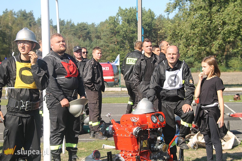 Powiatowe zawody sportowo pożarnicze OSP  (foto)