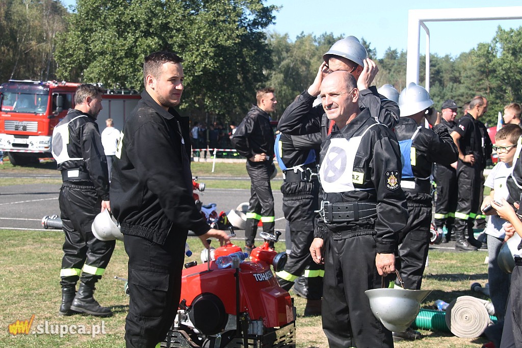 Powiatowe zawody sportowo pożarnicze OSP  (foto)