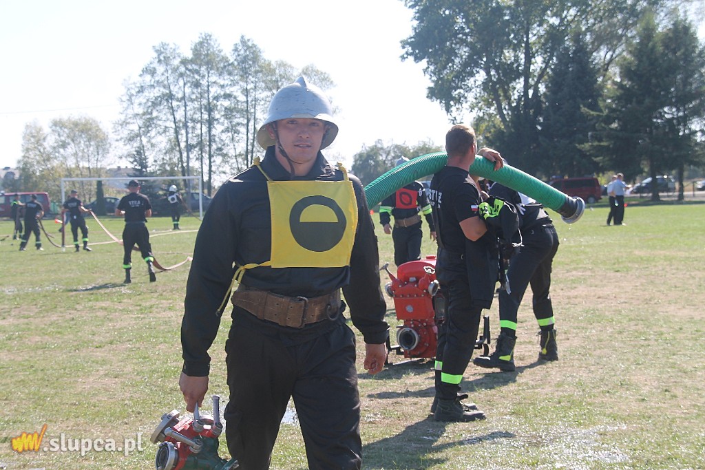 Powiatowe zawody sportowo pożarnicze OSP  (foto)
