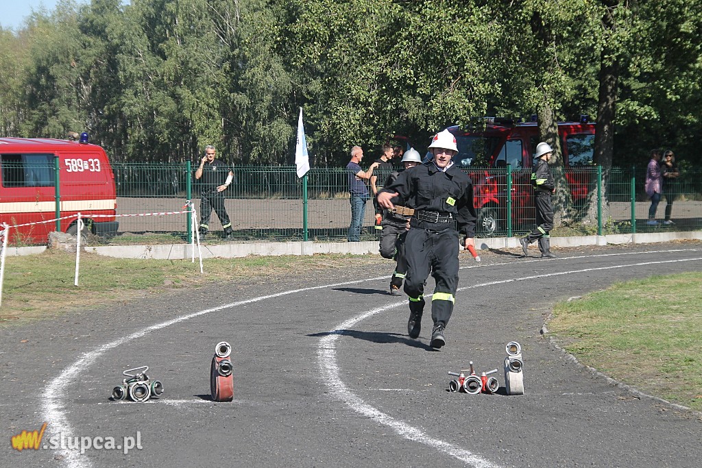 Powiatowe zawody sportowo pożarnicze OSP  (foto)