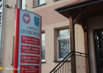 Wójt dyscyplinarnie zwolnił pracowników