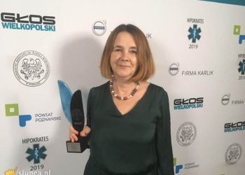 Trąbczyn: Doktor Kicińska odebrała nagrodę