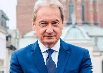 Paweł Arndt wygrywa. PiS traci senatora