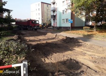 Budują parking. Będzie ponad 20 miejsc