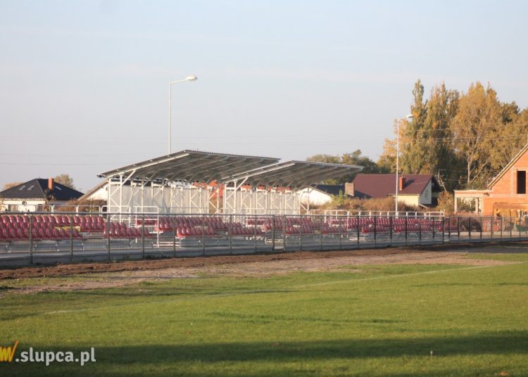 Trybuny czekają już na kibiców