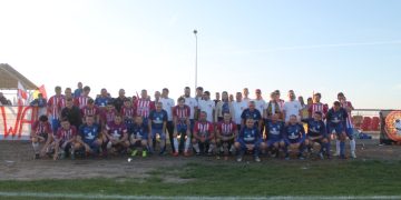 Trybuny oficjalne oddane