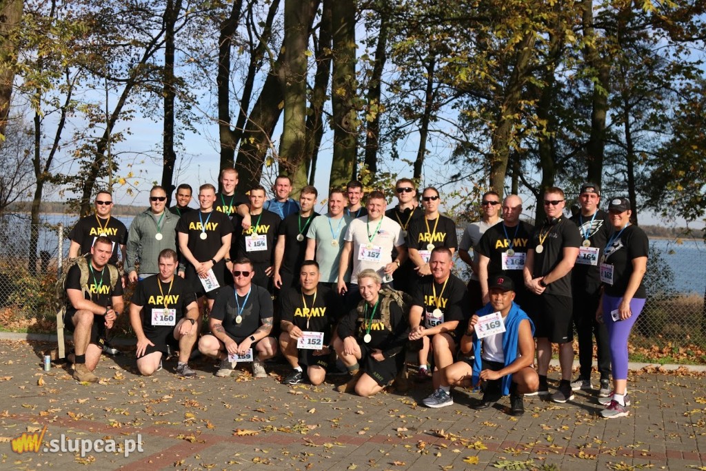 Wybiegali 11.138 zł dla małej Julki ZDJĘCIA