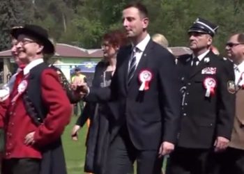 Nowy spot PiSu, a w nim… polonez w Słupcy