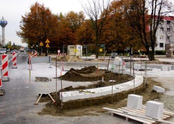 Zaczęli budować rondo na ul. Kopernika i Sikorskiego