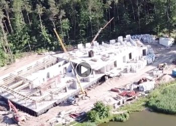 Kiedy otwarcie hotelu nad jeziorem? Znamy datę