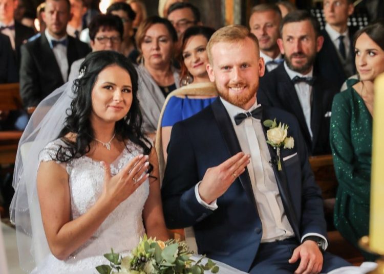 Monika i Adrian. Wszystkiego najlepszego!