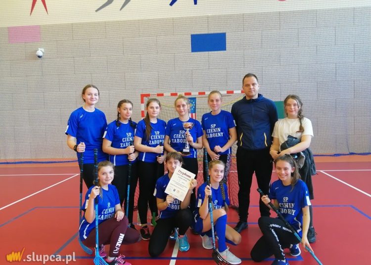 Cienin Zaborny z unihokejowym złotem