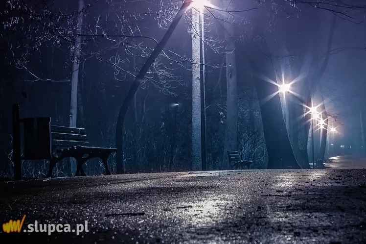 „Ma tatuaż z pajęczyną na twarzy i zaczepia kobiety” Uważajcie!