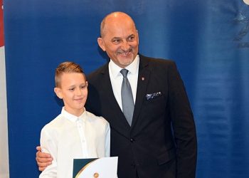 Stypendia wójta otrzymało 30 uczniów